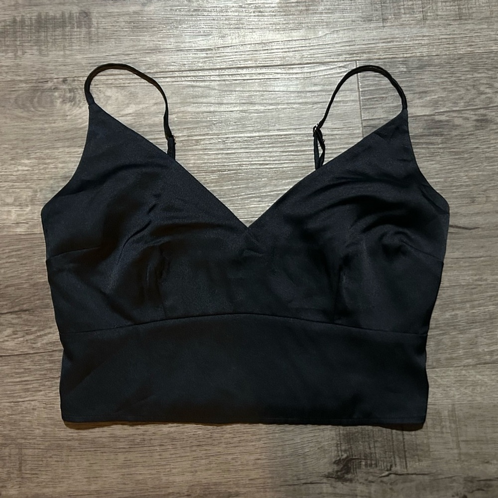 Women’s Black Abercrombie Cropped Tank S